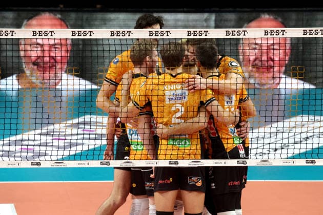 DEU, DVV, 1 VBL, BR Volleys vs Ludwigsburger, 03 12 2025, Max Schmeling Halle, Berlin, DEU, DVV, 1 VBL, BR Volleys vs Ludwigsburger, in the picture BR Volleys player circle nordphotoxGmbHx xEngler nph00076