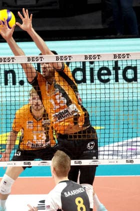 DEU, DVV, 1 VBL, BR Volleys vs Ludwigsburg, 03 12 2025, Max Schmeling Halle, Berlin, DEU, DVV, 1 VBL, BR Volleys vs Ludwigsburg, in the picture Matthew Knigge BR Volleys 2 , Moritz Reichert BR Volleys 15 , Herrmann, Philipp Ludwigsburg 2 nordphotoxGmbHx xEngler nph00076