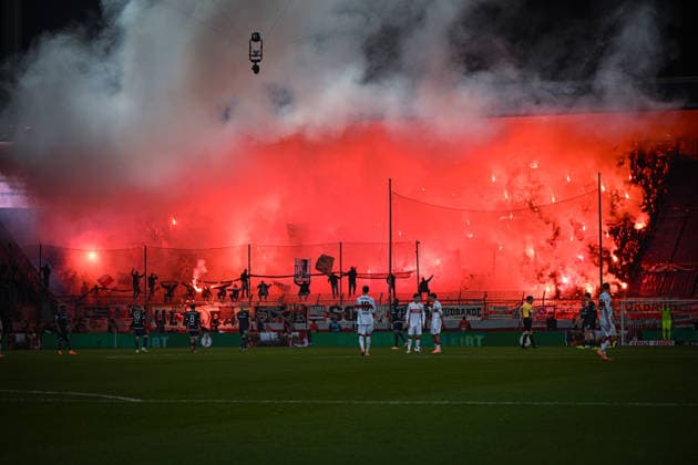 Germany, Football, DFB Cup, 2025 2026, VfL Bochum vs VfB Stuttgart, 03 12 2025, Vonovia Ruhrstadion, Bochum, Germany, Pyrotechnics in the Stuttgart fan block Copyright: xMarkusxVerwimpx