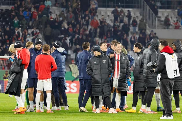 SC Freiburg after the match , Germany, Soccer, DFB Pokal, Round of 16, 2025 2026, SC Freiburg vs SV Darmstadt 98, 03 12 2025, Europa Park Stadion , Freiburg im Breisgau, Germany Freiburg im Breisgau Europa Park Stadion Baden Wuerttemberg Germany Copyright: xGrantxHubbsx