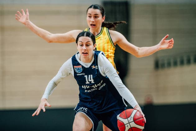 BB 1BL Women Syntainics MBC Lions Alba Berlin Katelyn Shumate GISA Lions MBC during the 2025 2026 season in the DBBL Toyota Bundesliga Syntainics MBC Lions and Alba Berlin at the SWH Arena on December 3, 2025 in Halle Saale, Sachsen Anhalt, Germany