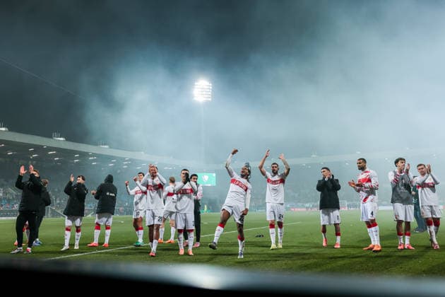 03 12 2025, Football, DFB Cup, Season 2025 2026, VfL Bochum VfB Stuttgart, The players of VfB Stuttgart celebrate the victory and celebrate with the fans the entry into the next round of the DFB Cup, Bochum Vonovia Ruhrstadion NRW Germany xRHR PHOTO DEx Copyright: DennisxEwert RHR-FOTOx RHR-FOTO DE