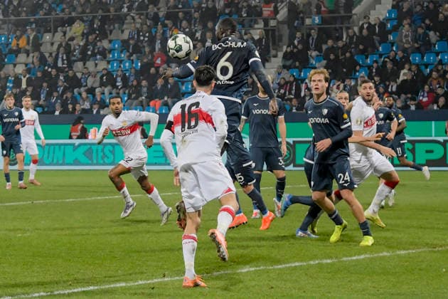 Penalty area scene Ibrahima Sissoko Bochum 6 thwarts goal chance of Stuttgart 03 12 2025 Soccer VfL Bochum vs VfB Stuttgart, Vonovia Ruhrstadion, Bochum, DFB DFL REGULATIONS PROHIBIT ANY USE OF PHOTOGRAPHS AS IMAGE SEQUENCES AND OR QUASI VIDEO Copyright: xpepphotox xHorstxMauelshagenx pep00321, pep_20251203_hm_224685