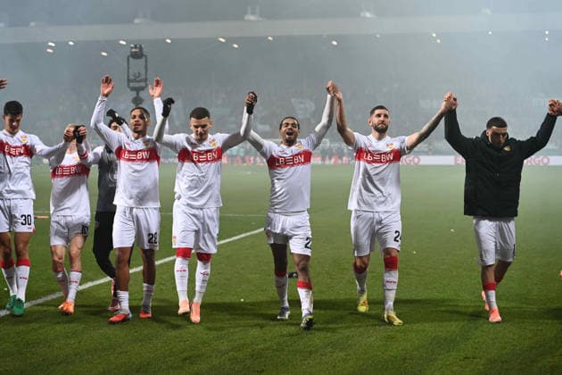Final cheer VfB Stuttgart, cheer, jubilation, joy, cheers, football, DFB Pokal, Round of 16, VfL Bochum BO VfB Stuttgart S 0 2 am 03 12 2025, Vonovia Ruhrstadion Bochum Germany DFL regulations prohibit any use of photographs as image sequences and or quasi video Â