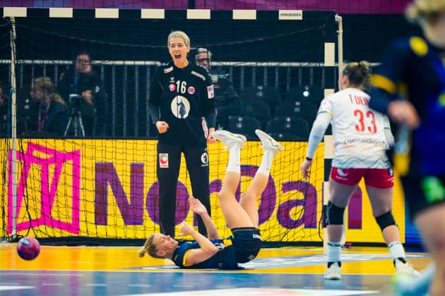 Women s Handball World Championship 2025 Norway Sweden Dortmund, Germany 20251203 Norway s goalkeeper Katrine Lunde during the intermediate round of the Women s Handball World Championship between Norway and Sweden in Westfalenhalle Photo Beate Oma Dahle NTB Dortmund Germany EDITORIAL USE ONLY RESTRICTED USE FOR BETTING COMPANIES  Copyright: xBeatexOmaxDahlex xNTBx