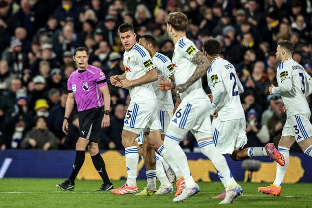 Premier League Leeds United v Chelsea Jaka Bijol of Leeds United celebrates his goal to make it 1-0 during the Premier League match Leeds United vs Chelsea at Elland Road, Leeds, United Kingdom, 3rd December 2025 (Photo by Alfie Cosgrove News Images) Leeds Elland Road West Yorkshire United Kingdom Copyright: xAlfiexCosgrove NewsxImagesx