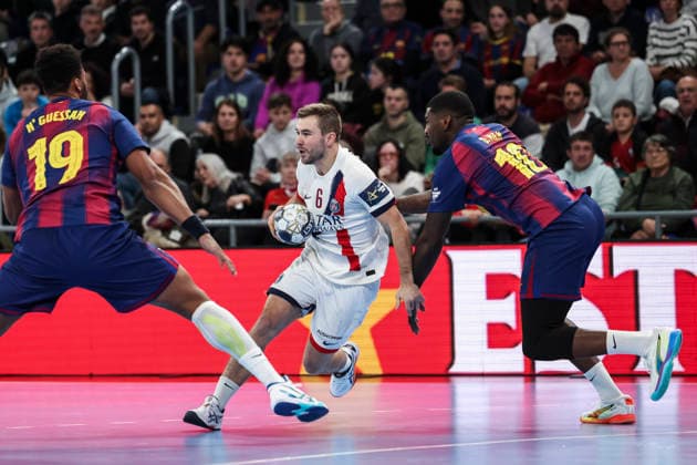 December 3, 2025, Barcelona, Barcelona, SPAIN: Luc Steins of Paris Saint-Germain in action during the EHF Champions League handball match played between FC Barcelona, Barca and Paris Saint-Germain at Palau Blaugrana on December 03, 2025 in Barcelona, Spain. Barcelona SPAIN - ZUMAa181 20251203_zaa_a181_153 Copyright: xJavierxBorregox