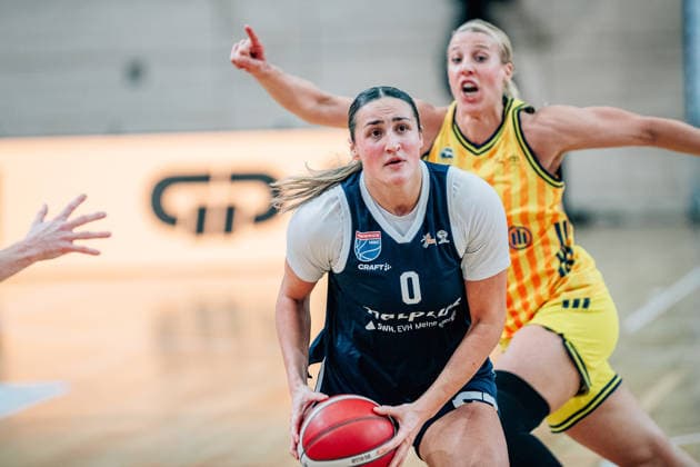 BB 1BL Women Syntainics MBC Lions Alba Berlin Alexia Susan Allesch GISA Lions MBC during the 2025 2026 season in the DBBL Toyota Bundesliga Syntainics MBC Lions and Alba Berlin at the SWH Arena on December 3, 2025 in Halle Saale, Sachsen Anhalt, Germany