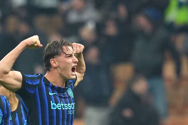 Inter Milan s Francesco Pio Esposito celebrates after scoring 2-0 during the Frecciarossa Italian Cup 2025 2026 soccer match between Inter and Venezia at the San Siro Stadium in Milan , north Italy - Wednesday , December 03 , 2025. - Soccer .  Copyright: xSpada LaPressex