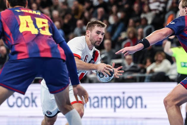 December 3, 2025, Barcelona, Barcelona, SPAIN: Luc Steins of Paris Saint-Germain in action during the EHF Champions League handball match played between FC Barcelona, Barca and Paris Saint-Germain at Palau Blaugrana on December 03, 2025 in Barcelona, Spain. Barcelona SPAIN - ZUMAa181 20251203_zaa_a181_162 Copyright: xJavierxBorregox
