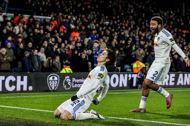 Premier League Leeds United v Chelsea Ao Tanaka of Leeds United celebrates his goal to make it 2-0 during the Premier League match Leeds United vs Chelsea at Elland Road, Leeds, United Kingdom, 3rd December 2025 (Photo by Alfie Cosgrove News Images) Leeds Elland Road West Yorkshire United Kingdom Copyright: xAlfiexCosgrove NewsxImagesx