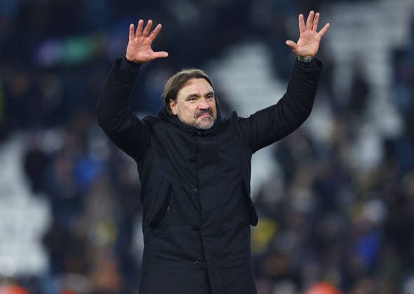Leeds United manager Daniel Farke celebrates at the end of the match Leeds United v Chelsea, Premier League, Football, Elland Road, Leeds, UK - 03 Dec 2025Leeds Elland Road United Kingdom EDITORIAL USE ONLY No use with unauthorised audio, video, data, fixture lists, club league logos or live services. Online in-match use limited to 120 images, no video emulation. No use in betting, games or single club league player publications.  Copyright: xMattxWest Shutterstockx 16006098bc