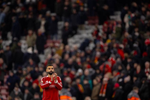 Football - FA Premier League - Liverpool FC v Sunderland AFC LIVERPOOL, ENGLAND - Wednesday, December 3, 2025: Liverpool s Mohamed Salah applauds the supporters after the FA Premier League match between Liverpool FC and Sunderland AFC at Anfield. (Photo by David Rawcliffe Propaganda) LIVERPOOL Anfield MERSEYSIDE ENGLAND  Copyright: xDavidxRawcliffex P2025-12-03-Liverpool_Sunderland-109