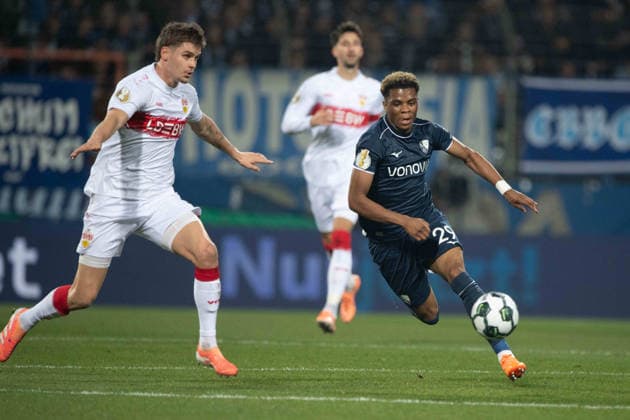 Farid ALFA RUPRECHT BO vs Ramon HENDRIKS S Action, Duel, Football, DFB Pokal, Round of 16, VfL Bochum BO VfB Stuttgart S on 03 12 2025, Vonovia Ruhrstadion Bochum Germany DFL regulations prohibit any use of photographs as image sequences and or quasi video Â