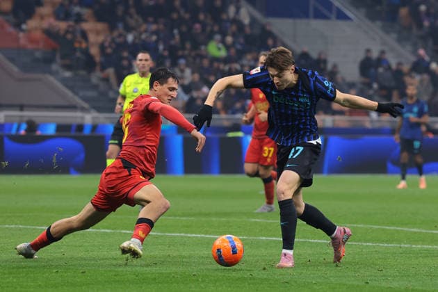 Milan, Italy, 3rd December 2025. Matteo Spinacce of FC Internazionale takes on Michael Venturi of Venezia FC during the Internazionale vs Venezia Coppa Italia match at Giuseppe Meazza, Milan. Picture credit should read: Jonathan Moscrop Sportimage EDITORIAL USE ONLY. No use with unauthorised audio, video, data, fixture lists, club league logos or live services. Online in-match use limited to 120 images, no video emulation. No use in betting, games or single club league player publications. SPI_096_JM_INTER_VENEZIA_CI SPI-4321-0094