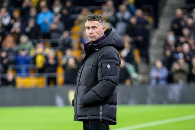 Wolves head coach Rob Edwards prior to the Premier League football match between Wolverhampton Wanderers and Nottingham Forest at Molineux stadium in Wolverhampton, England Copyright: xNataliexMincher SPPx Sportspressphoto_SPR69675