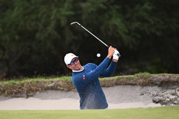 GOLF AUSTRALIAN OPEN, Adam Scott of Australia plays a shot in round one of the Australian Open Golf tournament at the Royal Melbourne Golf Club in Melbourne, Thursday, December 4, 2025. ( NO ARCHIVING, EDITORIAL USE ONLY MELBOURNE VICTORIA AUSTRALIA  Copyright: xJAMESxROSSx 20251204192917209368