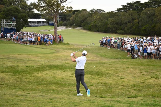 GOLF AUSTRALIAN OPEN, Northern Ireland s Rory McIlroy plays a shot from another fairway while playing the 17th hole in round one of the Australian Open Golf tournament at the Royal Melbourne Golf Club in Melbourne, Thursday, December 4, 2025. ( NO ARCHIVING, EDITORIAL USE ONLY MELBOURNE VICTORIA AUSTRALIA  Copyright: xJAMESxROSSx 20251204186923755351