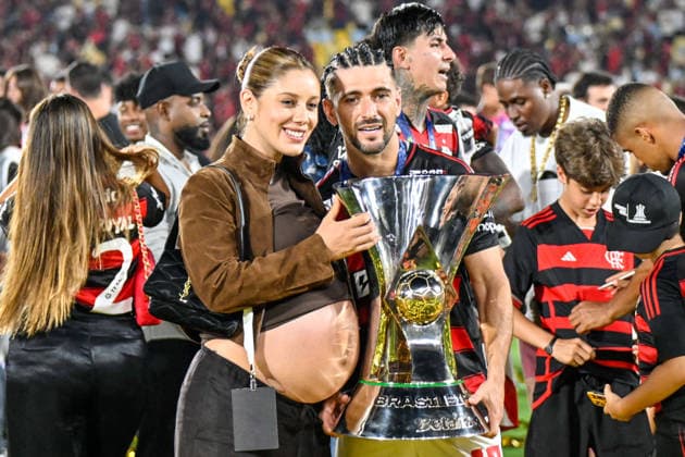 Flamengo x Ceara RIO DE JANEIRO, RJ - 03.12.2025: FLAMENGO X CEARA - Flamengo x Ceara held at the Maracana Stadium for the 2025 Brazilian Championship, Serie A, 37th round, on Wednesday night (03), in Rio de Janeiro, RJ. De Arrascaeta (Photo: Celso Pupo Fotoarena) x2852949x  CelsoxPupo