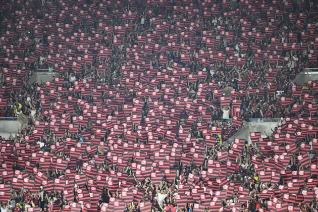 RIO DE JANEIRO, BRAZIL - DECEMBER 03: Flamengo fans during a Brasileirao 2025 match between Flamengo and Ceara at Maracana on December 3rd, 2025 in Rio de Janeiro, Brazil. (Photo by Andre Ricardo Sports Press Photo) Copyright: xAndrexRicardo SportsxPressxPhotox Sportspressphoto_SPR69704