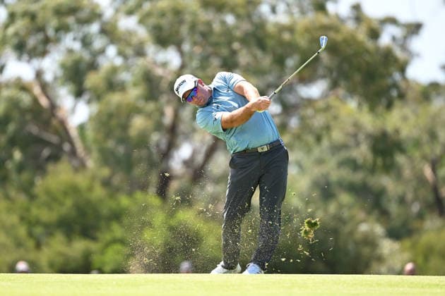 GOLF AUSTRALIAN OPEN, Ryan Fox of New Zealand plays a shot on the 10th hole in round one of the Australian Open Golf tournament at the Royal Melbourne Golf Club in Melbourne, Thursday, December 4, 2025. ( NO ARCHIVING, EDITORIAL USE ONLY MELBOURNE VICTORIA AUSTRALIA  Copyright: xJAMESxROSSx 20251204156129239052