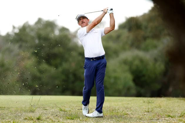 GOLF AUSTRALIAN OPEN, Wade Ornsby of Australia plays his shot during Round One of the Australian Open Golf tournament at the Royal Melbourne Golf Club in Melbourne, Thursday, December 4, 2025. ( NO ARCHIVING, EDITORIAL USE ONLY MELBOURNE VICTORIA AUSTRALIA  Copyright: xCONxCHRONISx 20251204164349481470