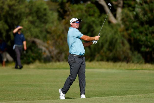 GOLF AUSTRALIAN OPEN, Ryan Fox of New Zealand hits his second shot to the 18th green during Round One of the Australian Open Golf tournament at the Royal Melbourne Golf Club in Melbourne, Thursday, December 4, 2025. ( NO ARCHIVING, EDITORIAL USE ONLY MELBOURNE VICTORIA AUSTRALIA  Copyright: xCONxCHRONISx 20251204139040529457