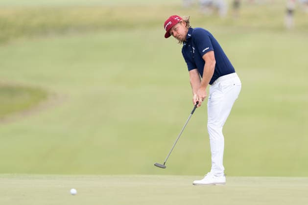 December 4, 2025, Melbourne, Victoria, Australia: Cameron Smith hits a put on day one of the 2025 Crown Australian Open at The Royal Melbourne Golf Club in Melbourne, Victoria, Australia. Melbourne Australia - ZUMAl303 20251204_aaf_l303_026 Copyright: xSydneyxLowx