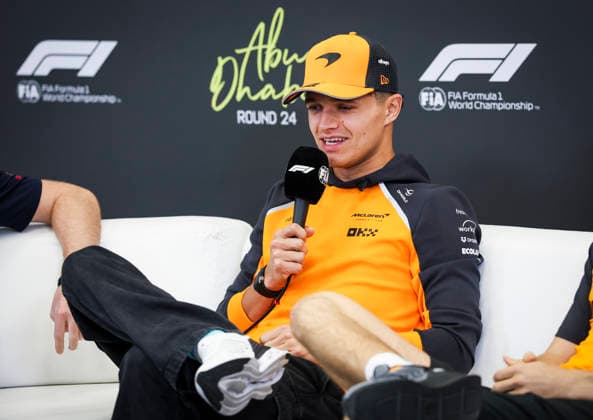 FORMULA ONE ABU DHABI GRAND PRIX 2025 Lando Norris 4 (GBR), McLaren MCL39 Drivers Media press conference, PK, Pressekonferenz during Media Day at the Formula One Etihad Airways Abu Dhabi Grand Prix 2025 at the Yas Marina Circuit, Yas Island, United Arab Emirates on 4 December 2025 Credit: Phil Duncan Every Second Media Editorial use only. All images are copyright Every Second Media Limited. No images may be reproduced without prior permission. Copyright: xIMAGO EveryxSecondxMediax ESM-1689-0018 PhilxDuncanx xEveryxSecondxMediax