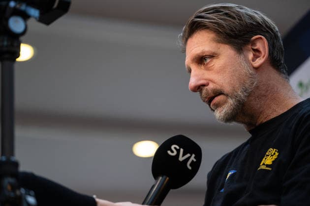 251204 Head coach Tomas AxnÃ r of the Swedish women s national handball team at a press event during day 9 of the 2025 IHF Women™s World Championship on December 4, 2025 in Dortmund Photo Emma Wallskog BILDBYRAN COP 320 EW0602 handball handball handball bbeng vm handball vm handbolls vm ihf handball world championship world handball championship 2025 world championship 2025 pressträff event meeting sverige sweden day 9 dam  Copyright: EMMAxWALLSKOG BB251204EW017