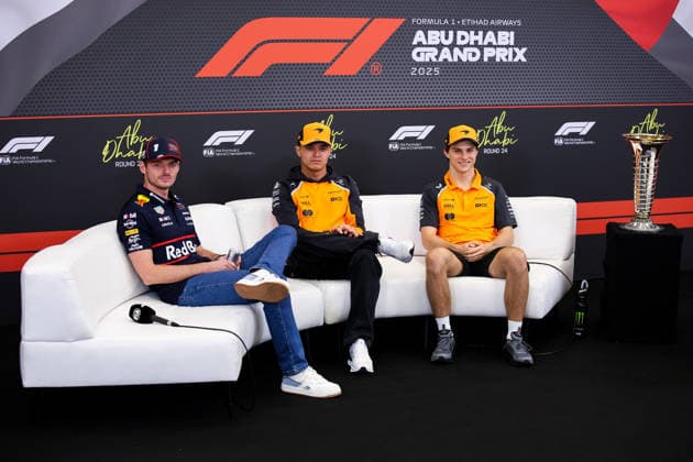 Lando Norris of Great Britain and McLaren, Oscar Piastri of Australia and McLaren and Max Verstappen of the Netherlands and Oracle Red Bull Racing , Previews, F1 Grand Prix of Abu Dhabi, on 04 December 2025 in Abu Dhabi, United Arab Emirates Photo by Diogo Cardoso DeFodi Images Lando Norris of Great Britain and McLaren, Oscar Piastri of Australia and McLaren and Max Verstappen of the Netherlands and Oracle Red Bull Racing , Previews, F1 Grand Prix of Abu Dhabi, Yas Marina Circuit on December 4, 2025 in Abu Dhabi, United Arab Emirates Photo by Diogo Cardoso DeFodi Images