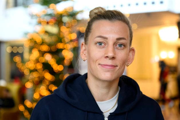 DORTMUND 20251204 Nathalie Hagman at a press conference at the players hotel during the Womens Handball World Cup in Dortmund, Germany DORTMUND GERMANY x10070x  Copyright: xJessicaxGowx xTTx HANDBOLLS-VM 2025 PRESSTRÄFF
