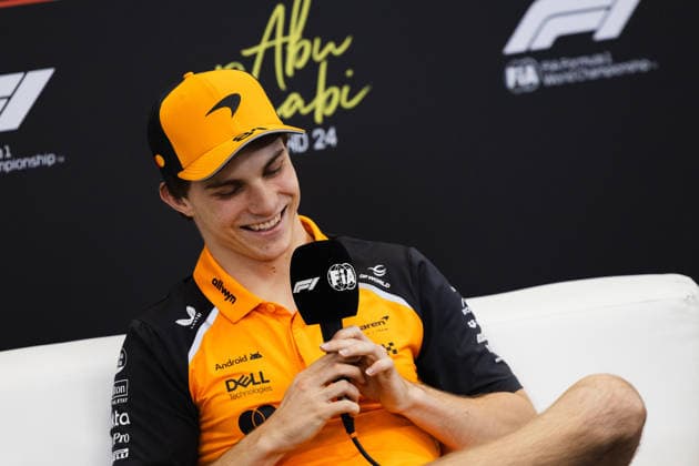 December 4, 2025, Abu Dhabi, Abu Dhabi, United Arab Emirates: 81 OSCAR PIASTRI (AU, McLaren Racing F1 Team) during the driver s press conference, PK, Pressekonferenz on Media Day (Thursday) at the Formula 1 Etihad Airways Abu Dhabi Prix 2025 at the Yas Marina Circuit in Abu Dhabi, United Arab Emirates Abu Dhabi United Arab Emirates - ZUMAr193 20251204_zsp_r193_089 Copyright: xSaraxRuffonix