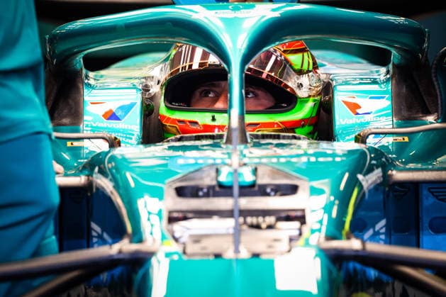 F1 - ABU DHABI GRAND PRIX 2025 SHIELDS Cian, Aston Martin F1 Team AMR25, portrait during the 2025 Formula 1 Abu Dhabi Grand Prix, 24th round of the 2025 FIA Formula One World Championship, WM, Weltmeisterschaft from December 05 to 07, 2025 on the Yas Marina Circuit, in Abu Dhabi, United Arab Emirates - Abu DhabiUnited Arab Emirates  Copyright: xFLORENTxGOODENx