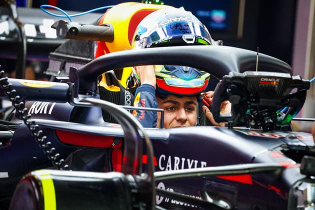F1 - ABU DHABI GRAND PRIX 2025 LINDBLAD Arvid (gbr), Red Bull Racing RB21, portrait during the 2025 Formula 1 Abu Dhabi Grand Prix, 24th round of the 2025 FIA Formula One World Championship, WM, Weltmeisterschaft from December 05 to 07, 2025 on the Yas Marina Circuit, in Abu Dhabi, United Arab Emirates - Abu DhabiUnited Arab Emirates  Copyright: xFLORENTxGOODENx
