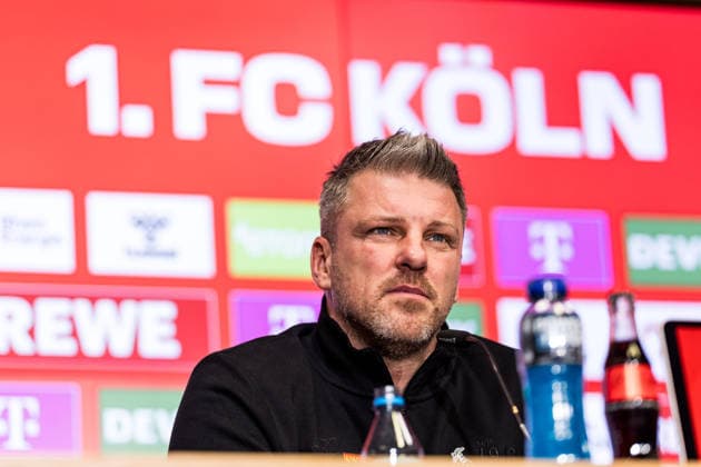 COLOGNE, GERMANY - DECEMBER 04: Lukas Kwasniok (Head Coach 1. FC Koeln) during the pre game press conference, PK, Pressekonferenz before the 1. Bundesliga match between 1. FC Koeln and FC St. Pauli at RheinEnergiestadion on December 04, 2025 in Cologne, Germany. North Rhine Westphalia Germany Copyright: xBEAUTIFULxSPORTS Wunderlx