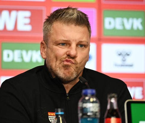 03 12 2025, xophax, Soccer 1 Bundesliga Season 2025 2026 1 FC Köln , Press conference at Rhein Energie Stadium Coach Lukas Kwasniok 1 FC Köln Köln