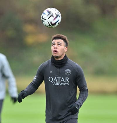 Paris Saint-Germain media day at the PSG Campus POISSY, FRANCE - DECEMBER 04: Desire Doue, Paris Saint-Germain player, in action during a training session on media day at the PSG Campus in Poissy, west of Paris, France on December 04, 2025. Mustafa Yalcin Anadolu Poissy France. Editorial use only. Please get in touch for any other usage.  Copyright: x2025xAnadoluxMustafaxYalcinx