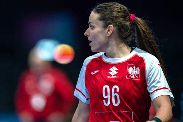 2025-12-04 Poland vs Argentina ROTTERDAM, NETHERLANDS - DECEMBER 4: Dagmara Nocun of Poland during the IHF Worldchampionship 2025 match for women, between Poland and Argentina at Ahoy on December 4, 2025 in Rotterdam, Netherlands. Rotterdam Ahoy Netherlands Content not available for redistribution in The Netherlands directly or indirectly through any third parties. Copyright: xHenkxSeppenx