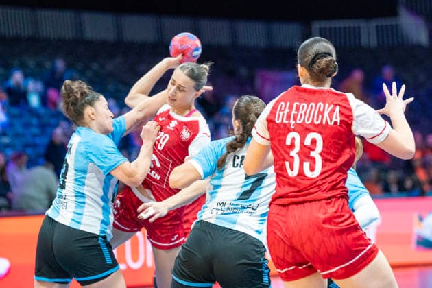 2025-12-04 Poland vs Argentina ROTTERDAM, NETHERLANDS - DECEMBER 4: Katazyna Cygan of Poland during the IHF Worldchampionship 2025 match for women, between Poland and Argentina at Ahoy on December 4, 2025 in Rotterdam, Netherlands. Rotterdam Ahoy Netherlands Content not available for redistribution in The Netherlands directly or indirectly through any third parties. Copyright: xHenkxSeppenx