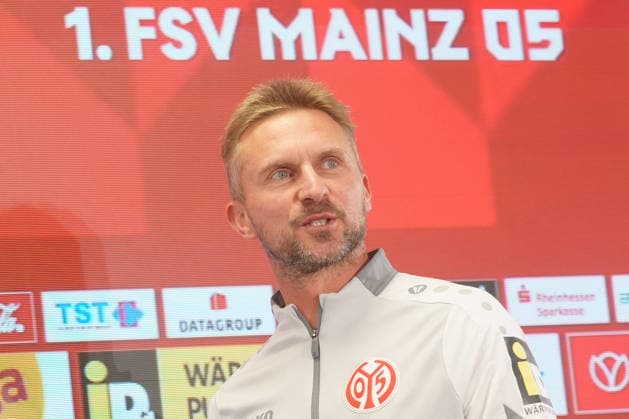 BENJAMIN HOFFMANN PRESS CONFERENCE 1 FSV MAINZ 05 MAINZ