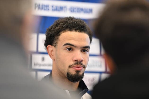 Paris Saint-Germain media day at the PSG Campus POISSY, FRANCE - DECEMBER 04: Warren Zaire-Emery, player of Paris Saint-Germain speaks to press during a media day at the PSG Campus in Poissy, west of Paris, France on December 04, 2025. Mustafa Yalcin Anadolu Paris France. Editorial use only. Please get in touch for any other usage.  Copyright: x2025xAnadoluxMustafaxYalcinx