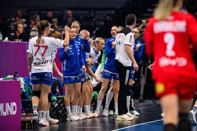 DORTMUND, GERMANY - 4 DECEMBER, 2025: Jana Mittun - Women s Handball World Championship, WM, Weltmeisterschaft 2025 Serbia vs Faroe Islands at Westfallenhalle.  Copyright: xVitaliixKliuievx