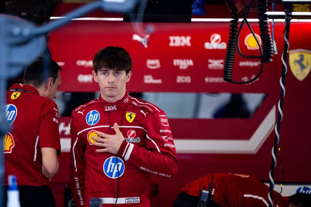 Arthur Leclerc Scuderia Ferrari HP, Monaco, substitute driver , UAE, Formula 1 World Championship, Abu Dhabi Grand Prix, Yas Marina Circuit, Media Day, 04 12 2025 UAE, Formula 1 World Championship, Abu Dhabi Grand Prix, Yas Marina Circuit, Media Day, 04 12 2025 Yas Marina Island Copyright: xEibner-Pressefoto Memmlerx EP_MMR