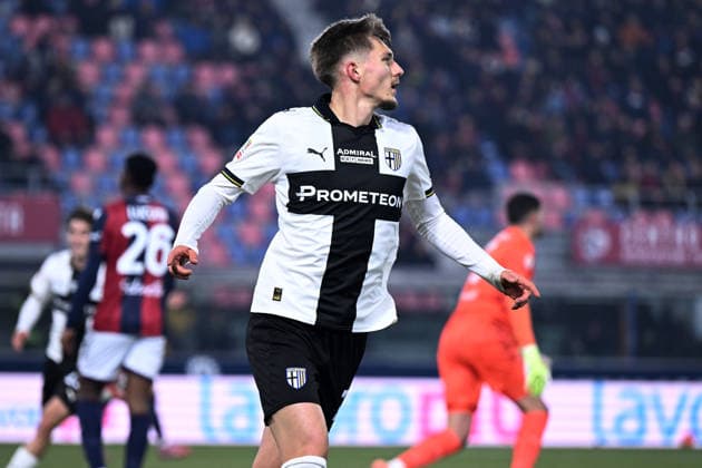Db Bologna 04 12 2025 - Coppa Italia Bologna-Parma foto Daniele Buffa Image nella foto: esultanza gol Adrian Benedyczak 