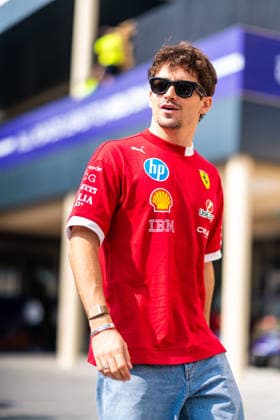 F1 2025: Abu Dhabi Grand Prix in Abu Dhabi, UAE - 04 Dec 2025 Scuderia Ferrari HP F1 Team s Monegasque driver Charles Leclerc in the paddock of the Formula 1 Abu Dhabi Grand Prix 2025. Abu Dhabi United Arab Emirates Copyright: xLucaxMartinix xSOPAxImagesx LMA03660