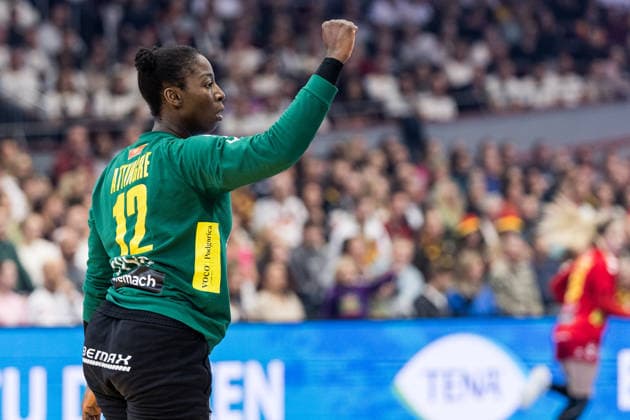DORTMUND, GERMANY - DECEMBER 4: Armelle Kelly Attingre (Montenegro, 12) cheers during the 27th IHF Women’s World Handball Championship match between Montenegro vs. Germany at Westfalenhalle on matchday 3 of the main round of the 27th IHF Women’s World Handball Championship on December 4, 2025 in Dortmund, Germany. North Rhine Westphalia Germany Copyright: xBEAUTIFULxSPORTS Wunderlx
