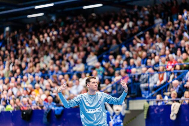 Constantin Moestl TBV Lemgo Lippe, 01 jubelt freut sich GER, TBV Lemgo Lippe vs SG Flensburg Handewitt, Handball, 1 Bundesliga, 15 Matchday, Season 2025 2026, 04 12 2025 GER, TBV Lemgo Lippe vs SG Flensburg Handewitt, Handball, 1 Bundesliga, 15 Matchday, Season 2025 2026, 04 12 2025 Lemgo Copyright: xEibner-Pressefoto JanxRollingerx EP_JSK