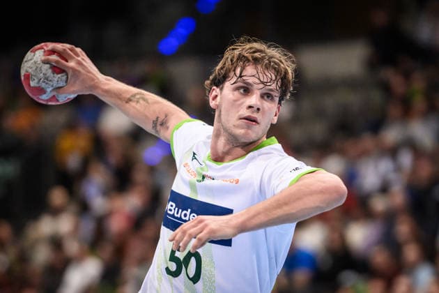 Lion Zacharias HSG Wetzlar, 50 GER, TVB 1898 Stuttgart HSG Wetzlar, DAIKIN HBL, Handball, Bundesliga, 11 Matchday, Season 2025 2026, 04 12 2025 GER, TVB 1898 Stuttgart HSG Wetzlar, DAIKIN HBL, Handball, Bundesliga, 11 Matchday, Season 2025 2026, 04 12 2025 Stuttgart Copyright: xSandyxDinkelackerx EP_SDR