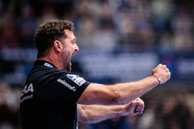 Florian Kehrmann TBV Lemgo Lippe, Coach rejoices GER, TBV Lemgo Lippe vs SG Flensburg Handewitt, Handball, 1 Bundesliga, Matchday 15, Season 2025 2026, 04 12 2025 GER, TBV Lemgo Lippe vs SG Flensburg Handewitt, Handball, 1 Bundesliga, Matchday 15, Season 2025 2026, 04 12 2025 Lemgo Copyright: xEibner-Pressefoto JanxRollingerx EP_JSK